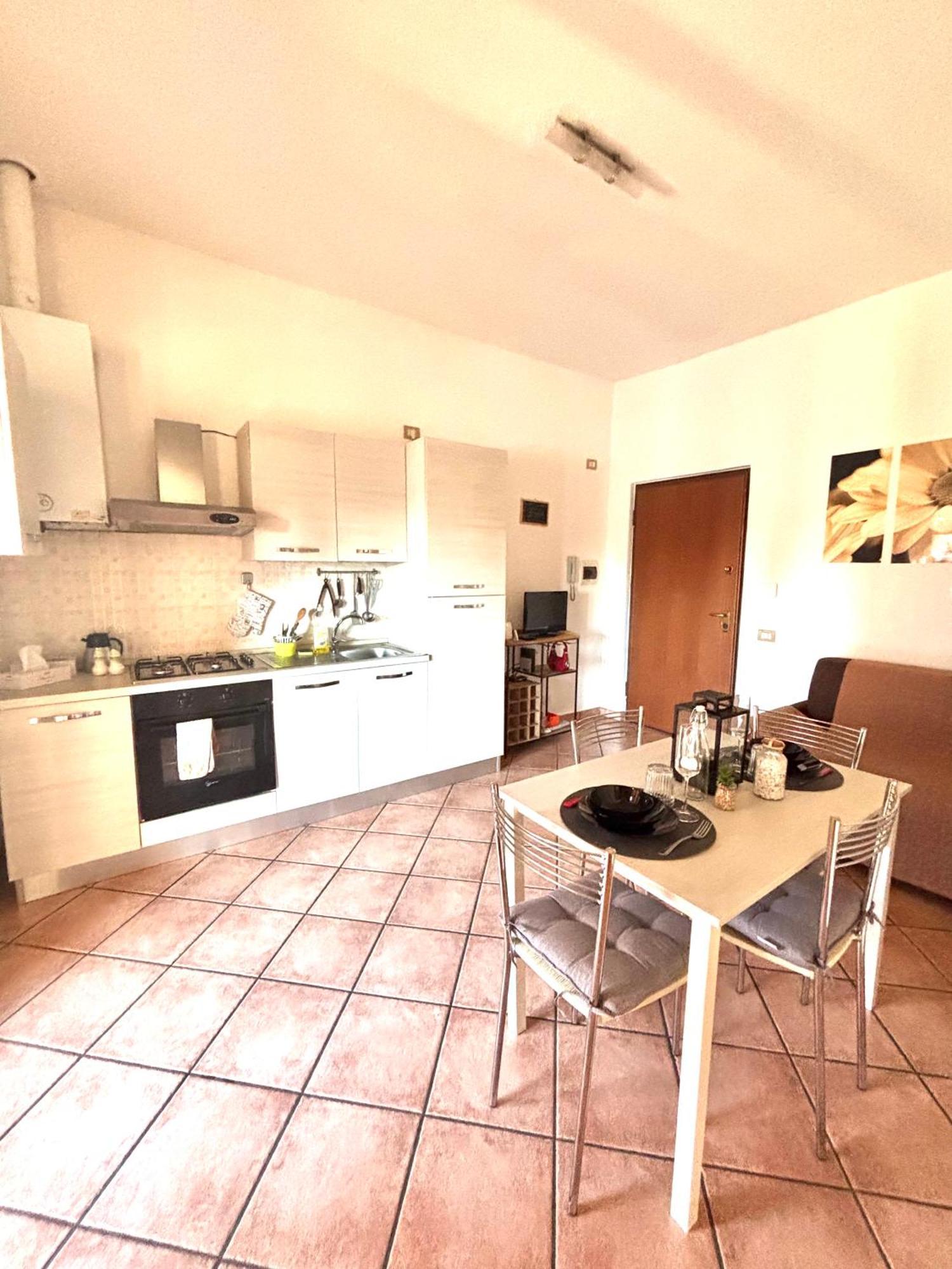 Palazzo Proietti Bilo 7 Apartment Biella Ngoại thất bức ảnh